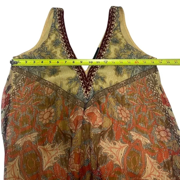 Bohemian Floral Dress in Multicolor - Picture 3 of 10